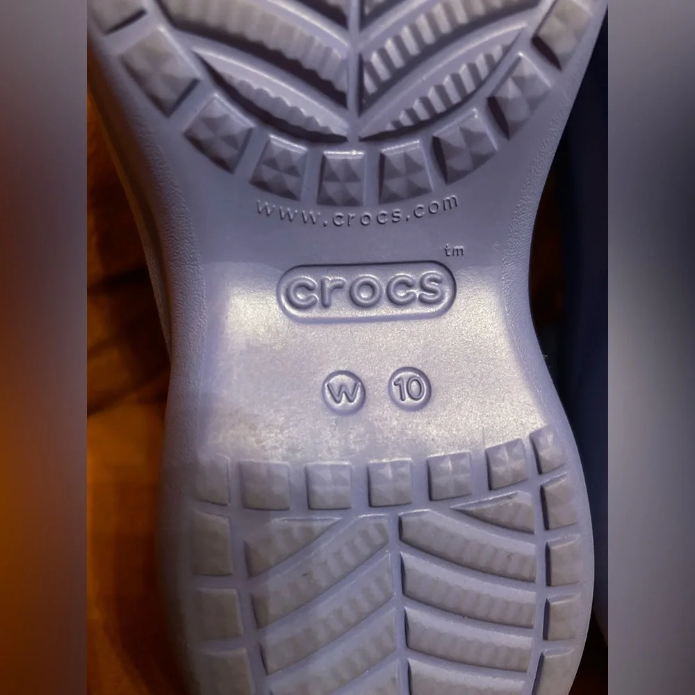 Crocs Mega Crush Platform Classic Clogs lavender Womens 10